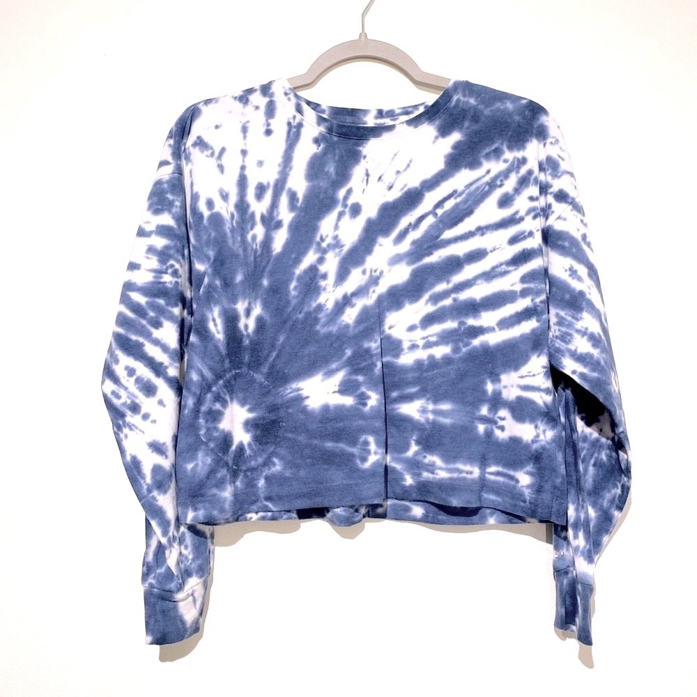 Blue tie dye tee L/S